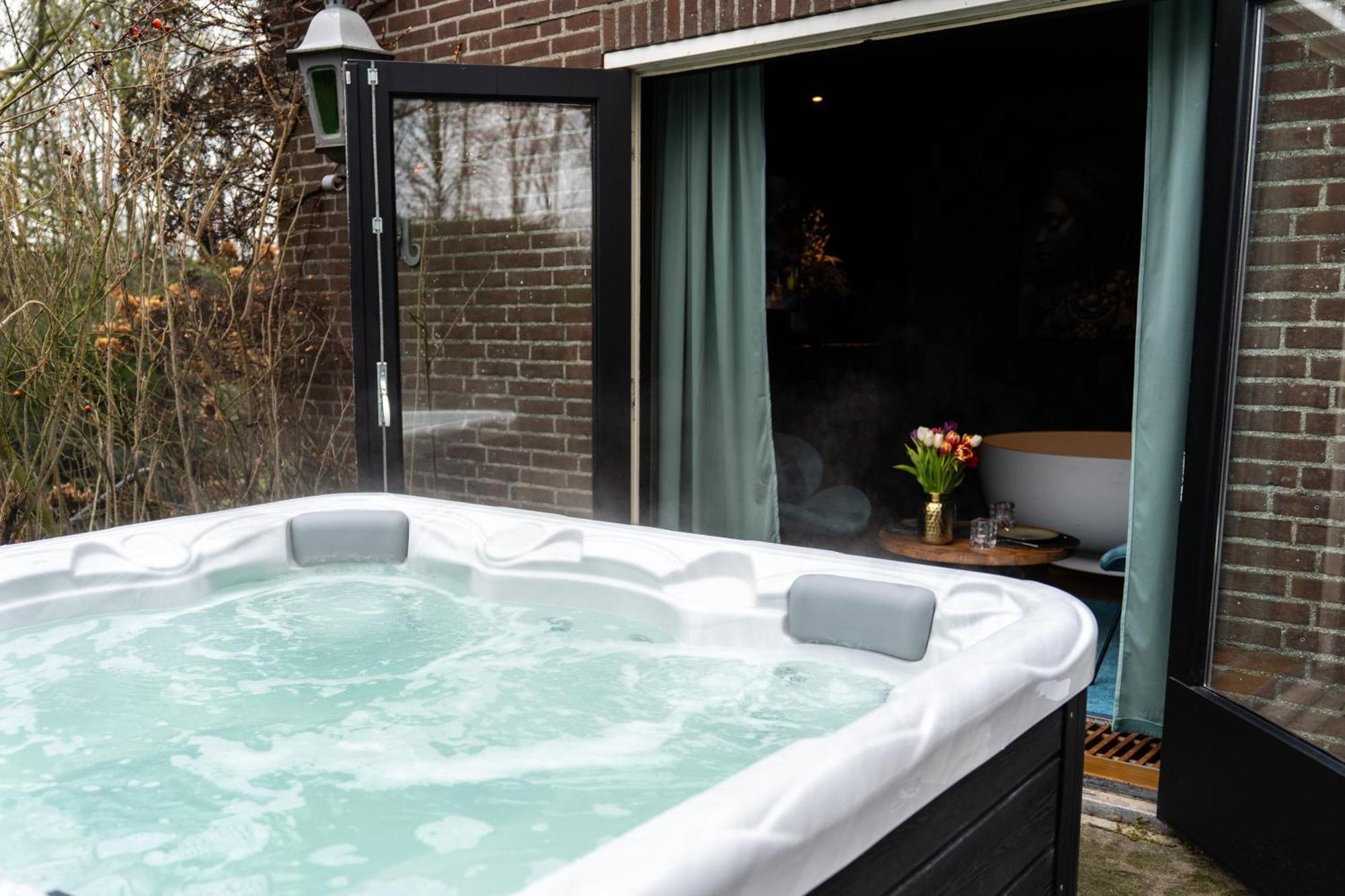 Вілла De Luxe Bed &Wellness 's-Hertogenbosch  Екстер'єр фото